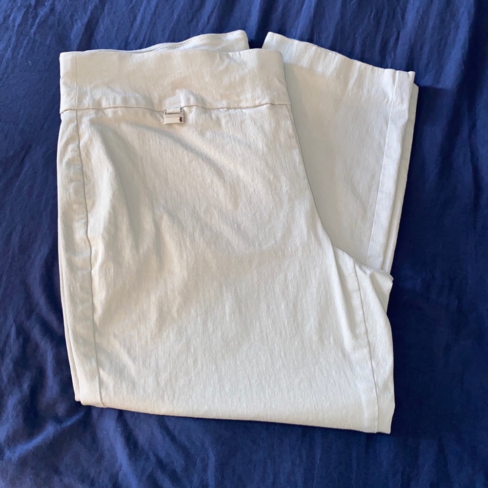 Alfani Gray Dress Capri